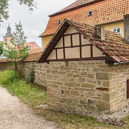 Guest house Gaestezimmer Aschenbrenner