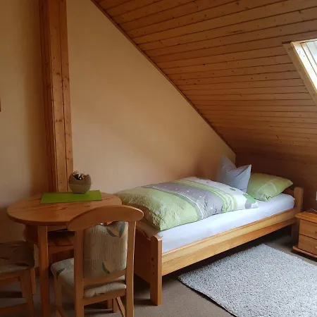 Gaestezimmer Aschenbrenner Guest house