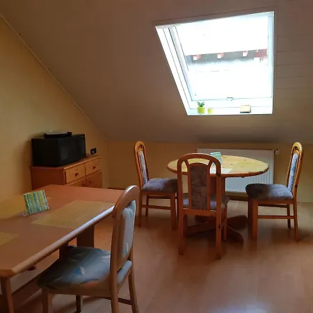 Guest house Gaestezimmer Aschenbrenner Bad Rodach