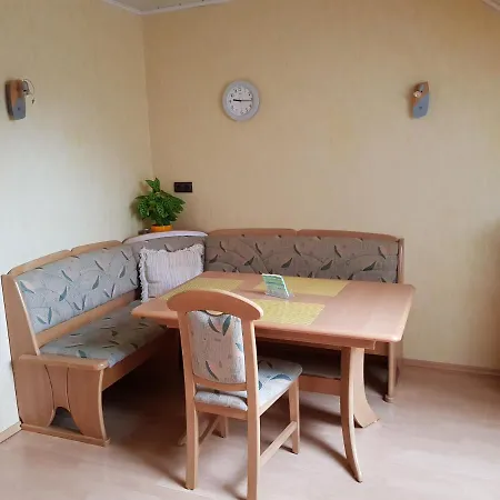Gaestezimmer Aschenbrenner *