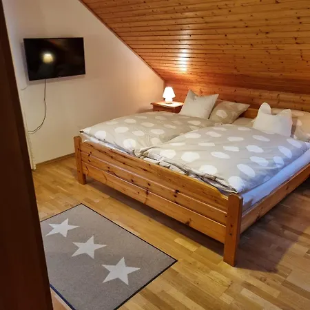 Guest house Gaestezimmer Aschenbrenner Bad Rodach